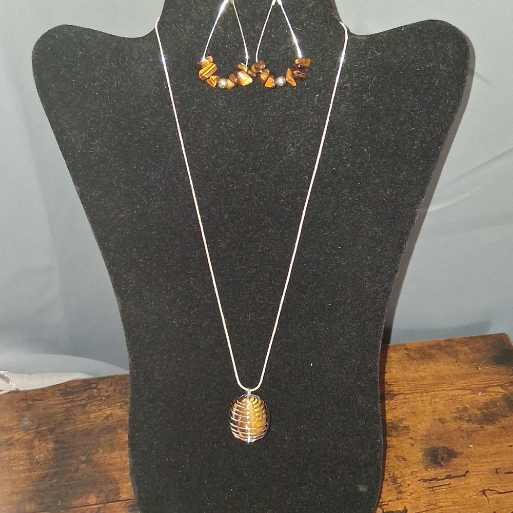 Tiger Eye Stone Pendant Necklace and Earrings Set